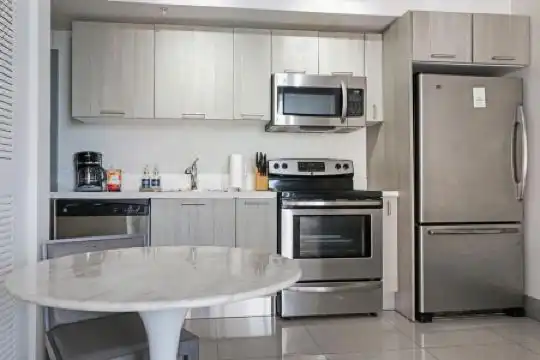 Habitat Brickell I Sextant - 218