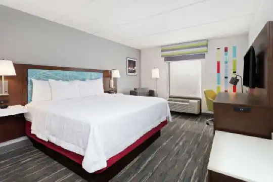 Hampton Inn & Suites Orlando International Drive North - 11