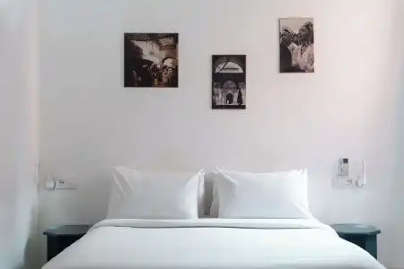 Hôtel Racine - 51
