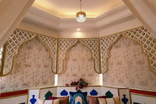 Sarang Palace - Boutique Stays & Candlelight Dining - 73