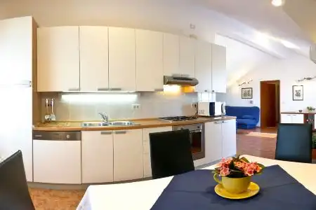 Villa Midea - 34