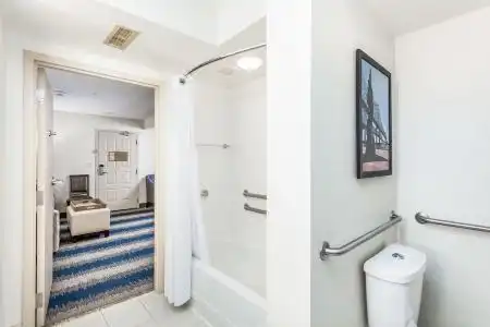 Wyndham La Belle Maison - 58