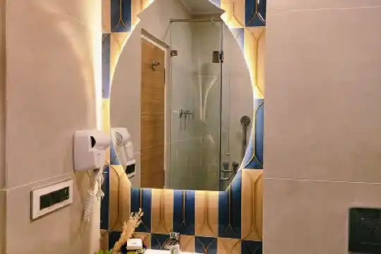 Sarang Palace - Boutique Stays & Candlelight Dining - 51