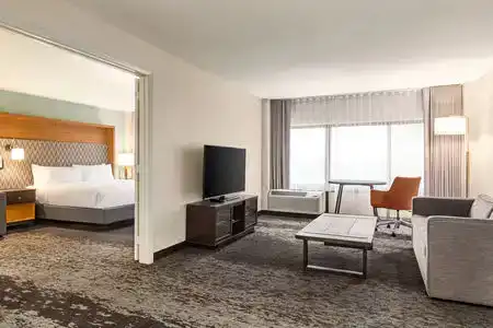 Holiday Inn ORLANDO-INTERNATIONAL AIRPORT by IHG - 2
