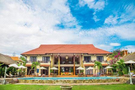 Orchid Boutique Beach Resort - 3