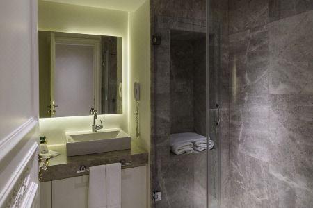 Taksim 15 Suites - 25