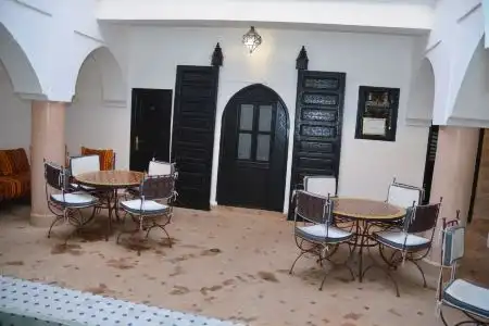 Riad Ailen - 8