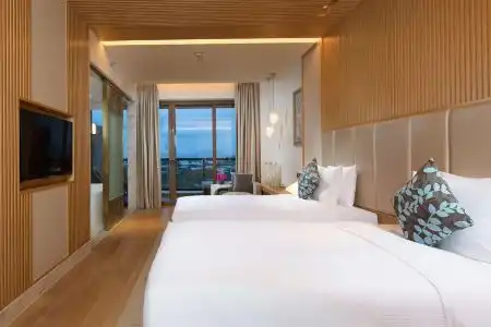 Sanya Yazhou Bay Resort, Curio Collection by Hilton - 42