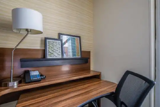 Fairfield Inn and Suites Chicago Downtown-River North - 30