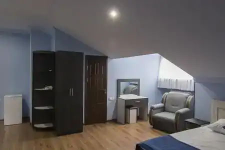 AFA & Guest House - 0
