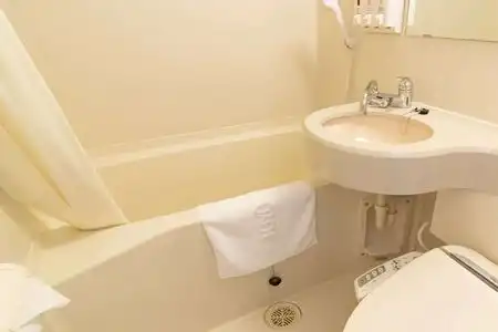Toyoko Inn Tsu eki Nishi guchi - 27