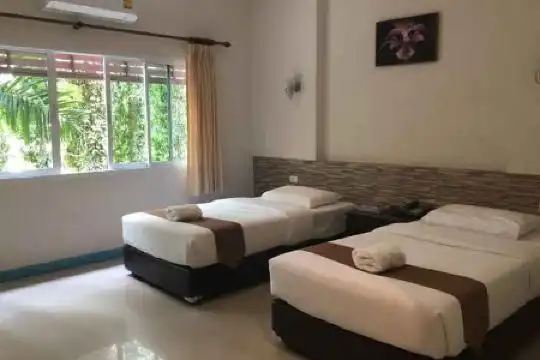 Kaew Samui - 52