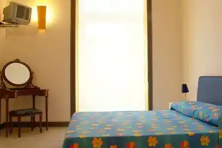 Caracciolo 10 - 6