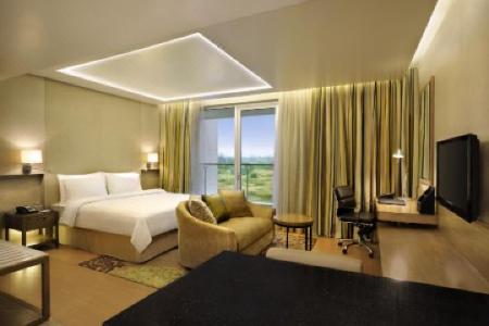 DoubleTree Suites by Hilton Bangalore - 36