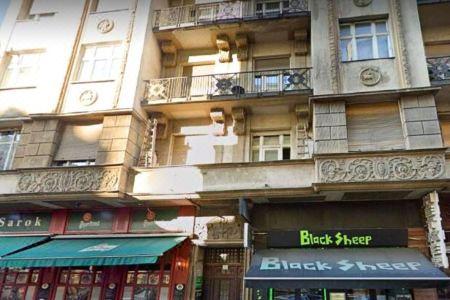 Black Sheep - 1