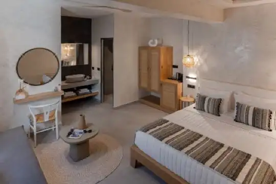 Almyra Oia Suites - 28