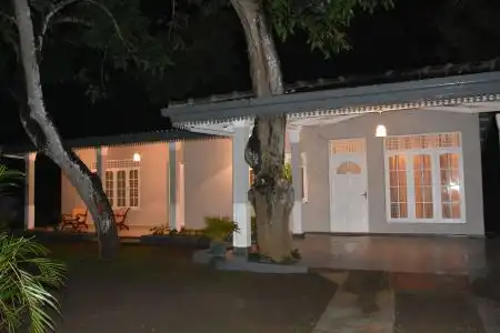 Centuria holiday home kandy - 4