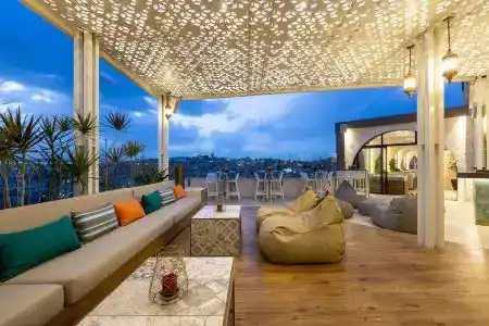 Ramada Olivie Nazareth - 5