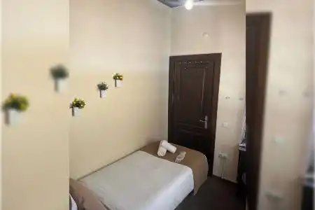 Güner - 24