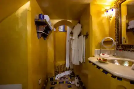 Riad Kaiss By Anika - 170