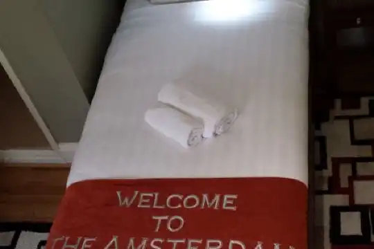 Amsterdam Brighton - 130