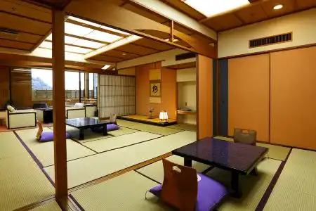Toi Fujiya - 13