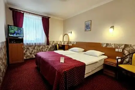 Korona Wellness, Rendezvény és Borszálloda - 1