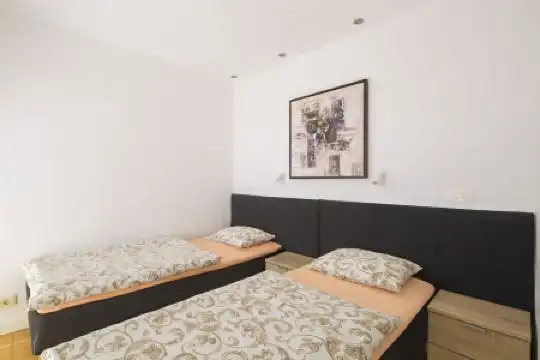 Vila Tamburic - 12