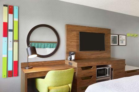 Hampton Inn & Suites Fort Lauderdale Airport - 115