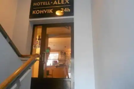 Alex - 7