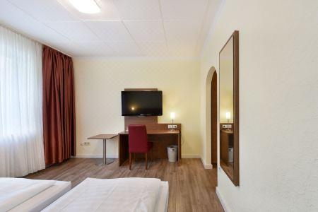 Adam's Hostel - 8