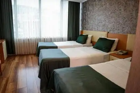 Lort Otel - 20