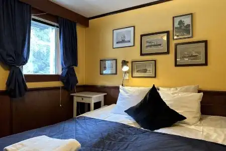 Den Röda Båten - 43