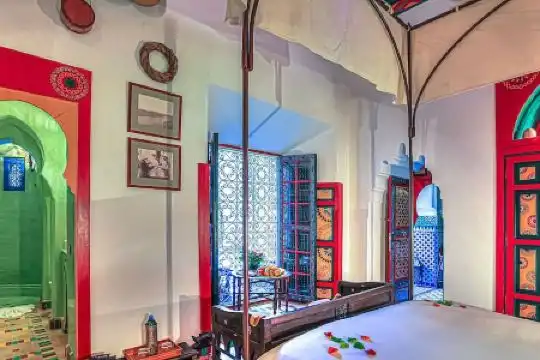 Riad Kaiss By Anika - 14