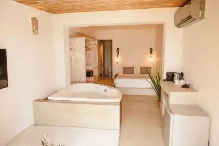Gloria Maris Suites and Villa - 50