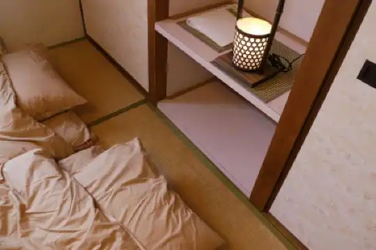 J-Hoppers Hiroshima Guesthouse - 34