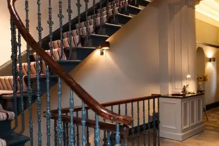 No. 11 Boutique & Brasserie - 9