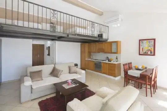 Vila Tamburic - 75