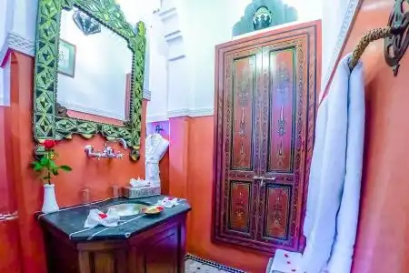Riad Kaiss By Anika - 83