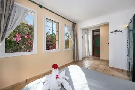 Castle Suites - 101