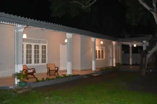 Centuria holiday home kandy - 9