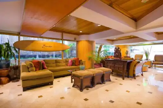 Castle Bamboo Waikiki - 8