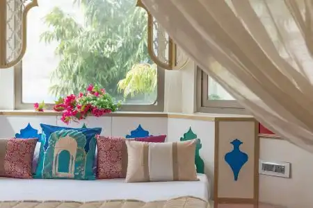 Sarang Palace - Boutique Stays & Candlelight Dining - 68