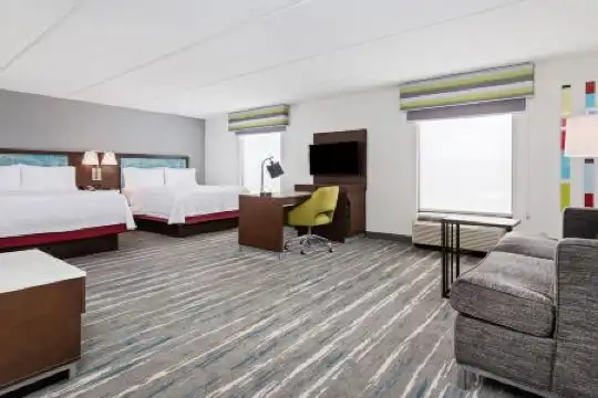 Hampton Inn & Suites Orlando International Drive North - 24
