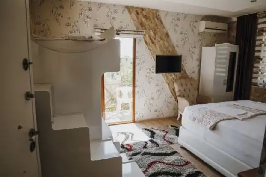Sinter Terasse House - 100