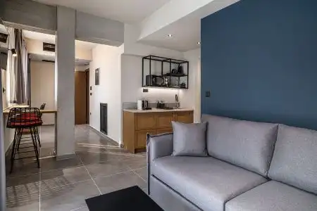 Magenta Luxury Suites - 40