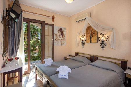 Castle Suites - 8