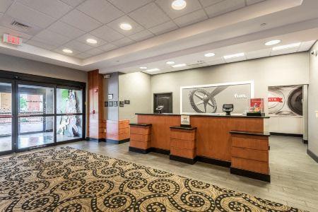 SpringHill Suites by Marriott Orlando Lake Buena Vista South - 6