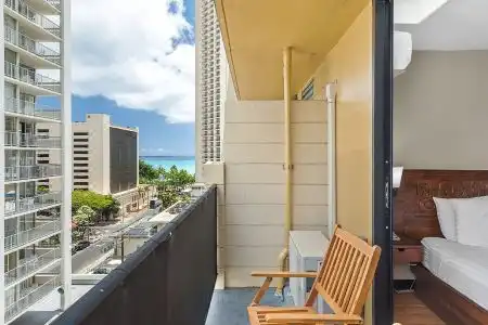 Castle Bamboo Waikiki - 27