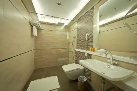 Ramada Chennai Egmore - 11